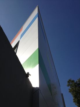 Alue esquina de edificio